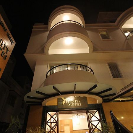 Trinity Suits Bangalore Esterno foto