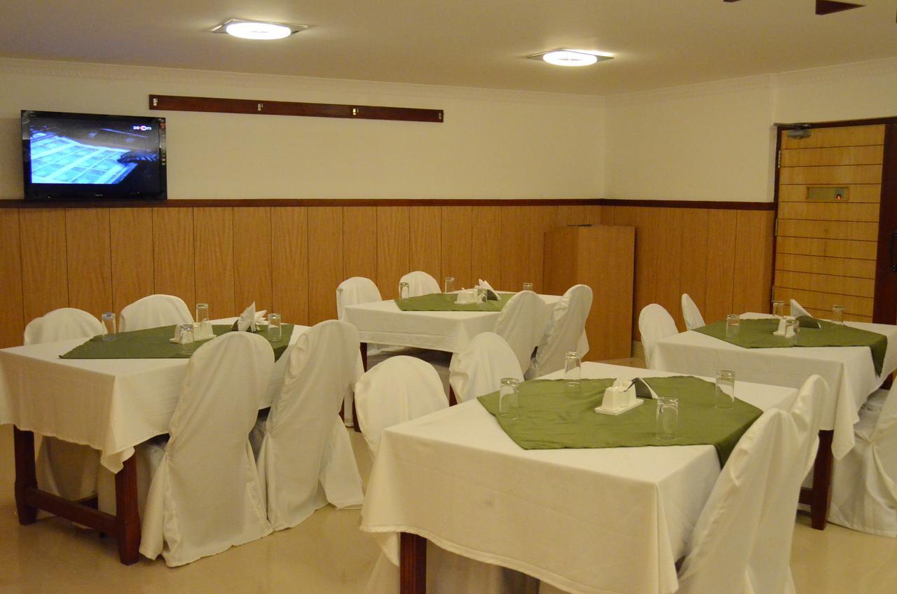 Trinity Suits Bangalore Esterno foto